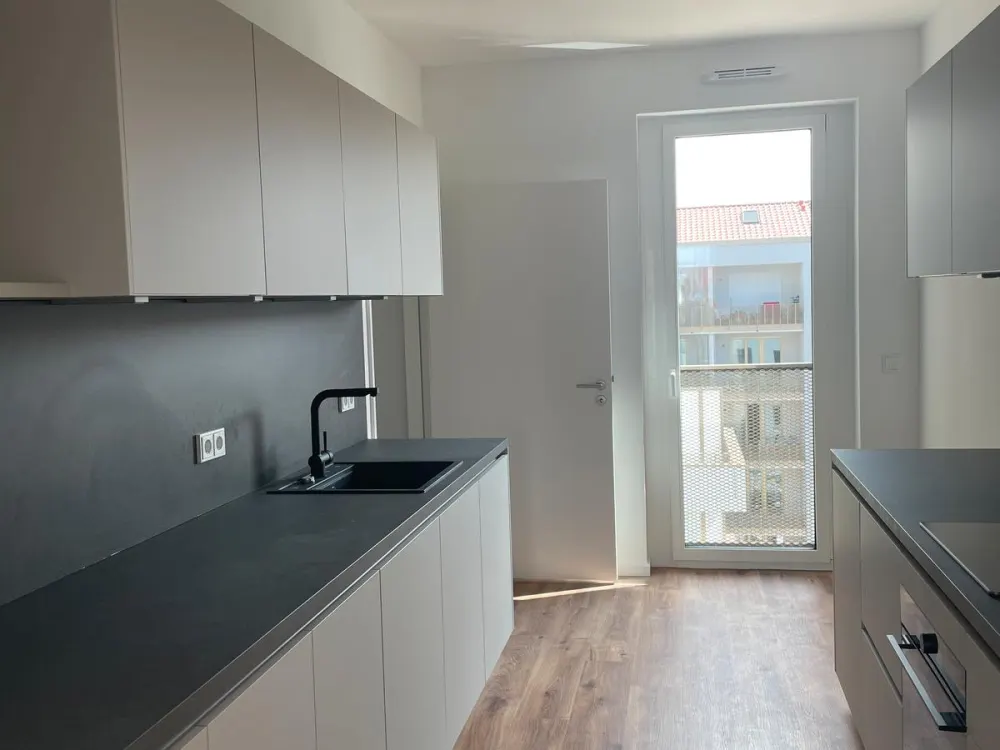 Erstbezug: Barrierearme 3-Zimmer-Wohnungen mit Premium-Küche