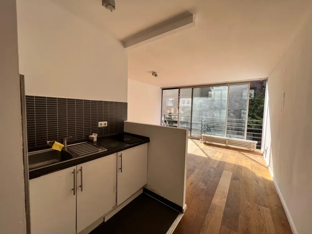 Attraktives Apartment mit Pantryküche in zentraler Lage von Düsseldorf