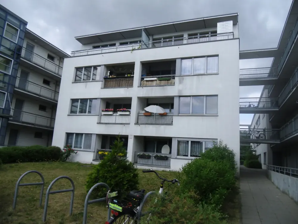 2 Zimmer mit WBS in Marienfelde