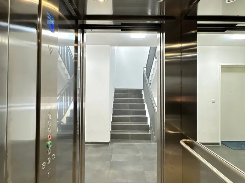 2-Zimmer-Wohnung mit wunderschönem Balkon