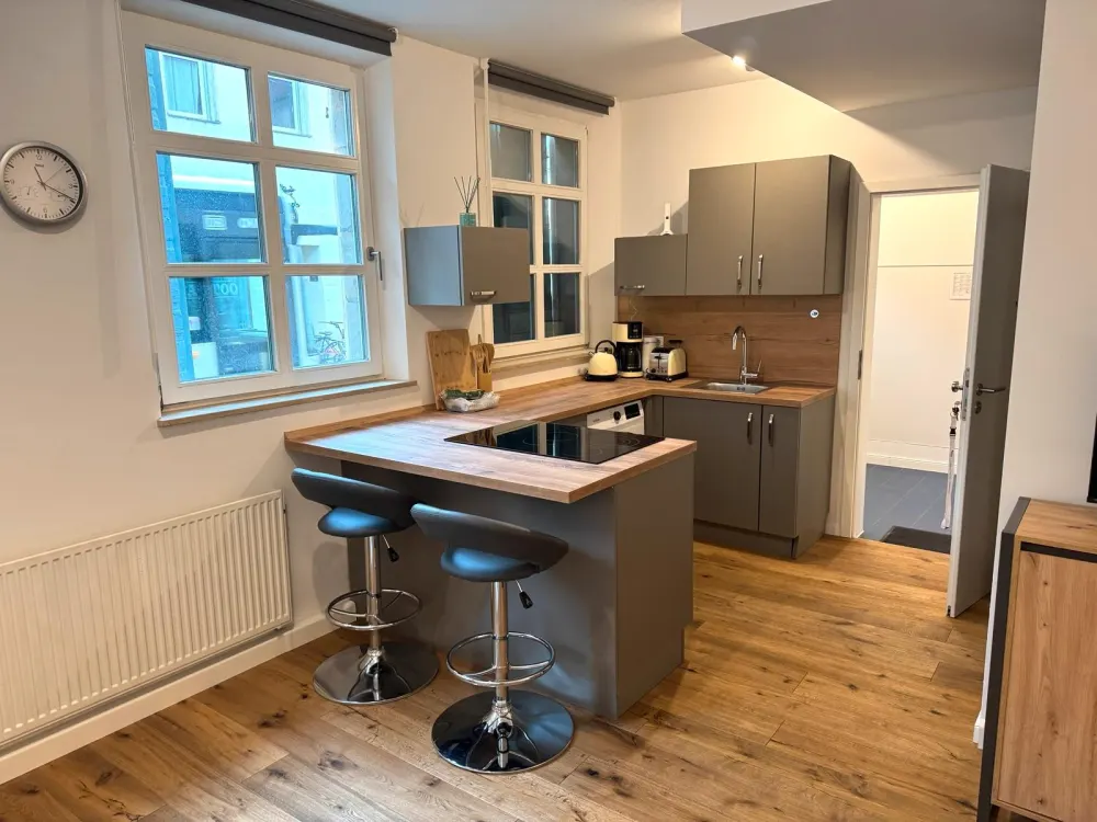 Ein Zimmer Apartment Erlanger Innenstadt, voll möbliert
