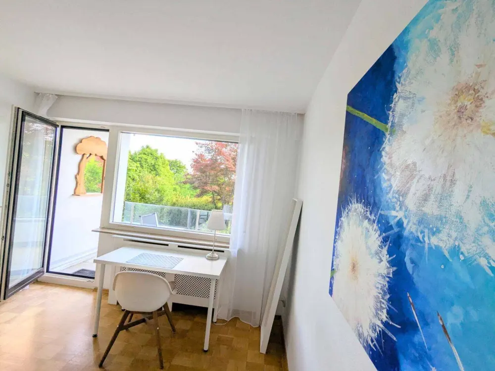 WG-Zimmer möbliert in Stuttgart Degerloch - 1 Monat Zeitwohnen