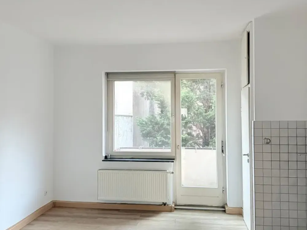 Renovierte Wohnung | Kreuzviertel | 3-Zimmer und Balkon