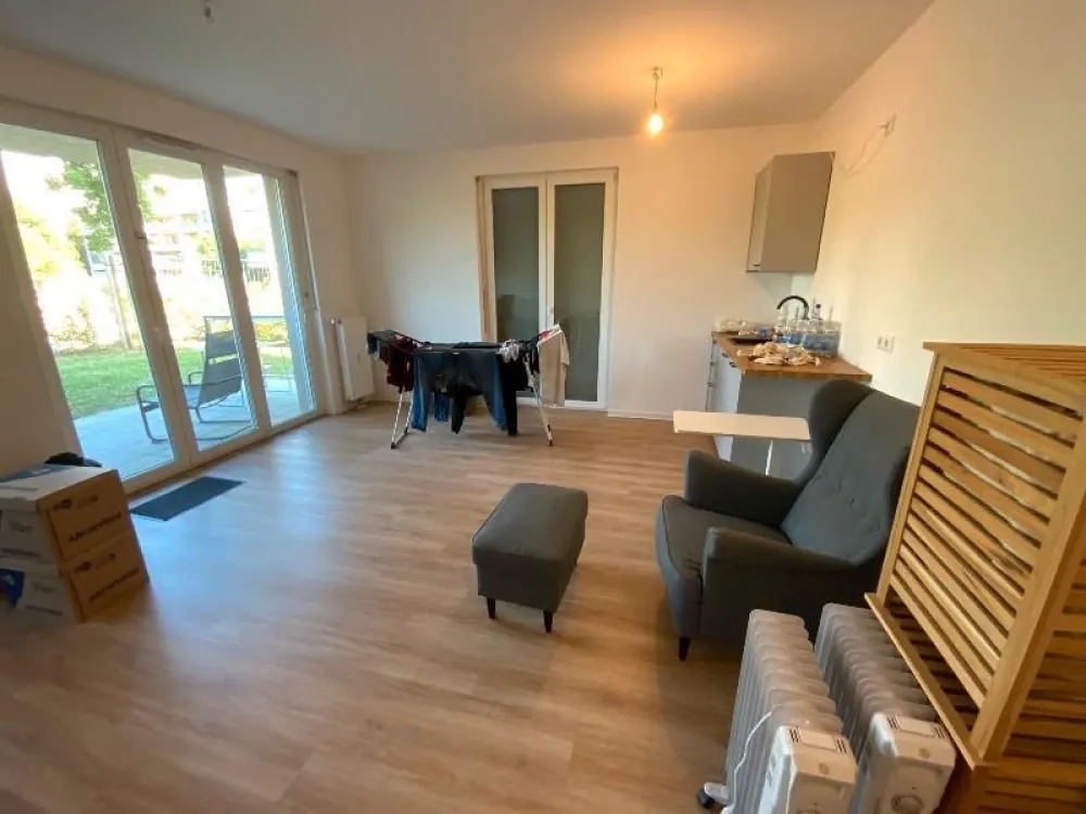 Neubau-Zweitbezug! Großzügige 1-Zimmer-Wohnung mit Terrasse und Garten!