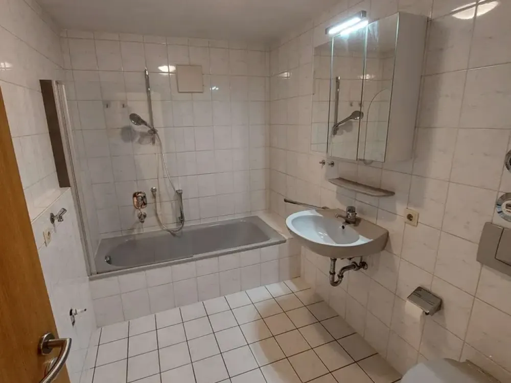 Ruhige Wohnung in Stuttgart: 2-Zimmer-Wohnung mit Terrasse