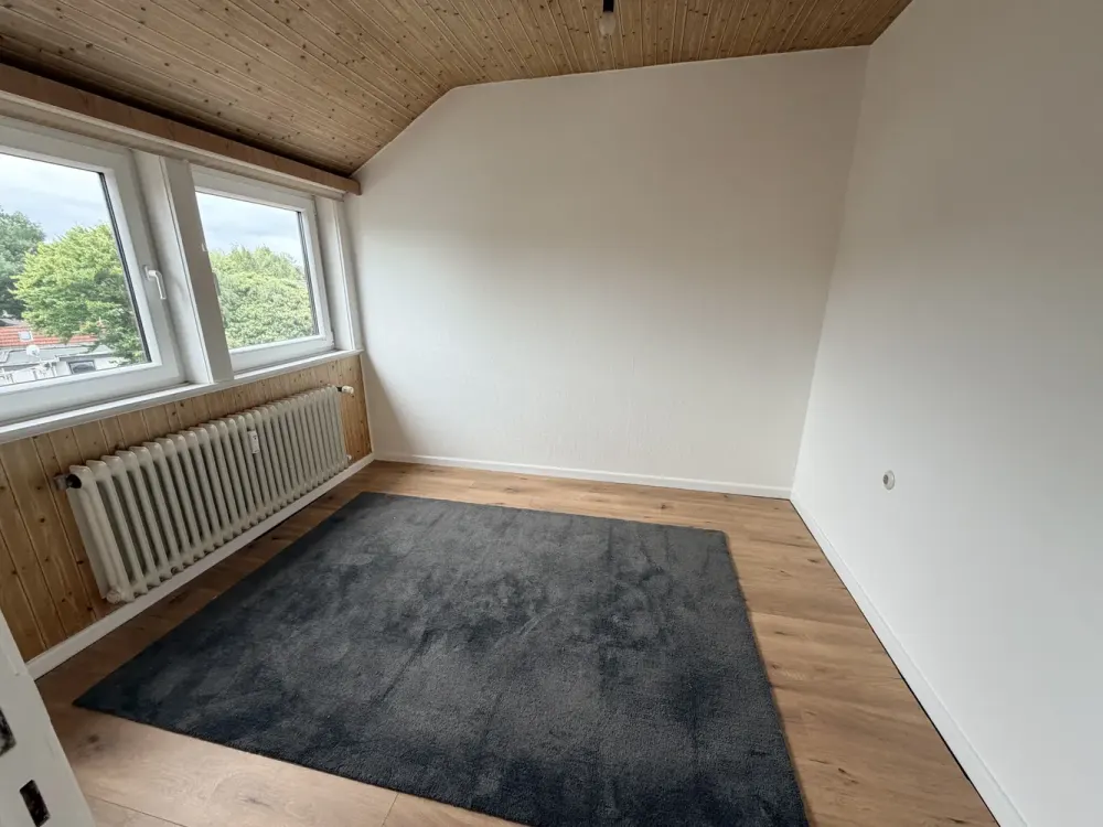 Compact and Cozy 3-Room Apartment in Hastedt