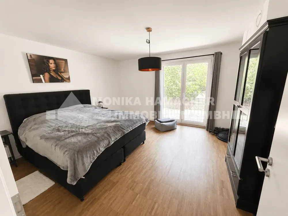 Exklusives Wohngefühl auf zwei Zimmern, Moderne Wohnung mit großem Balkon