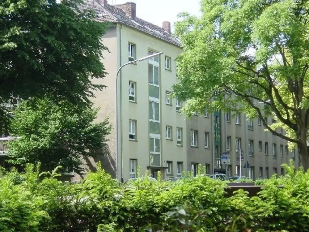 SINGLES AUFGEPASST - APPARTEMENT IN RUHIGER CITY-NÄHE !!!