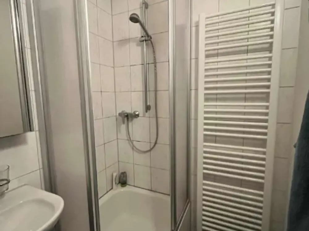 Studienanfänger, zentral und gut geschnitten, auch für 2 er WG