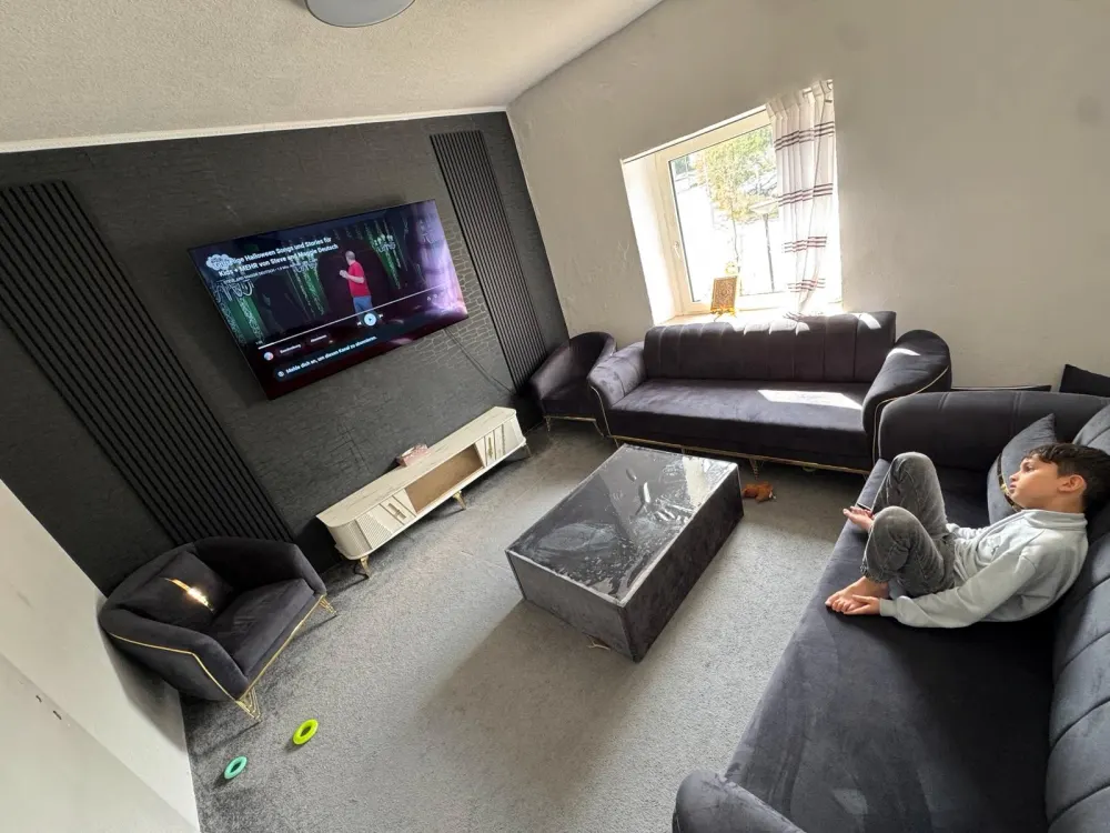 Möblierte 4-Zimmer-Wohnung, 107 m² im 1. Obergeschoss