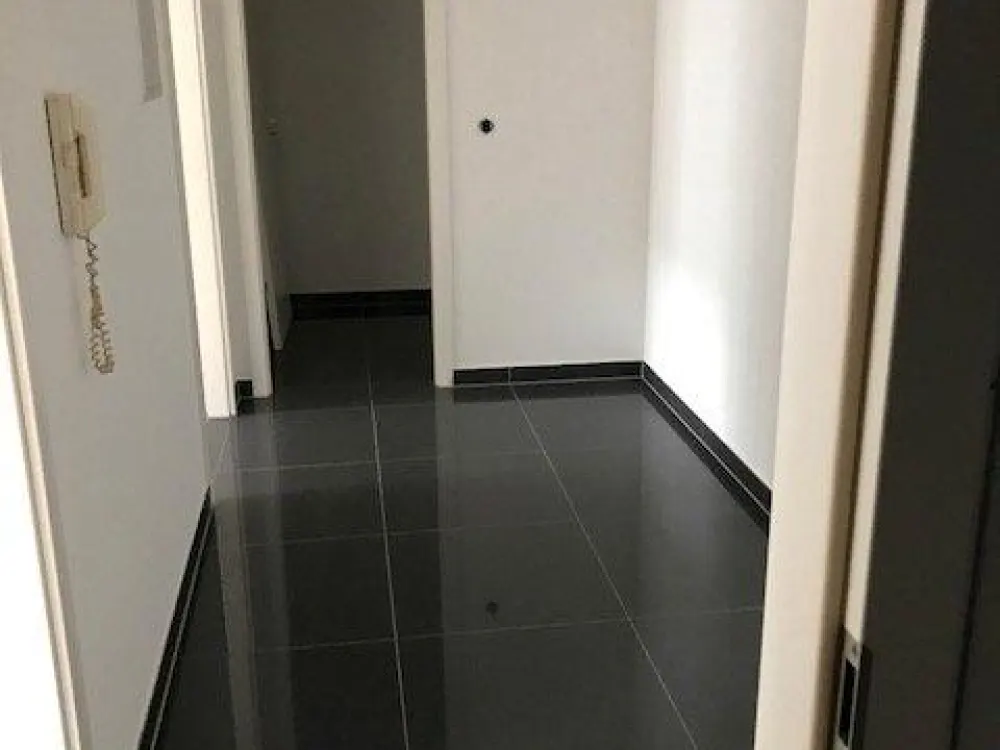 2,5 Zimmer Wohnung mit Balkon + Stellplatz (optional)