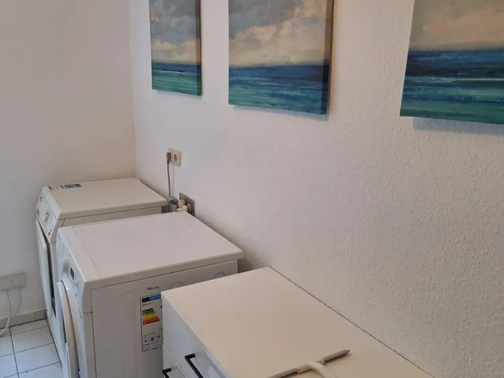 Sanierte 3-Zimmer- Altbauwohnung im Nordend - WG geeignet