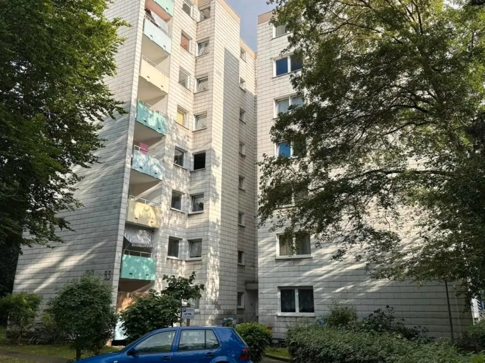 Helle Wohnung mit Balkon, Garten & Stellplatz