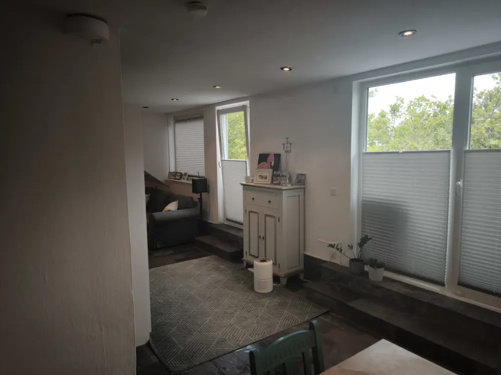 Dachgeschosswohnung in Düsseltal, Kamin, Panoramaterrasse & sehr faires Preis-Leistungs- Verhältnis
