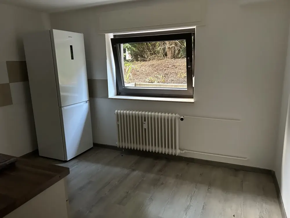 Ettlingen Neuwiesenreben: 2-Zimmer Souterrain-Wohnung