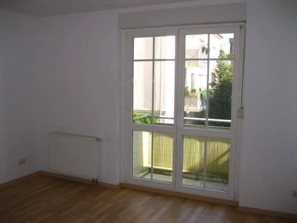 2-Zi. Maisonette mit Balkon in ruhiger Lage in Dresden-Striesen! + Aufzug + Tiefgarage