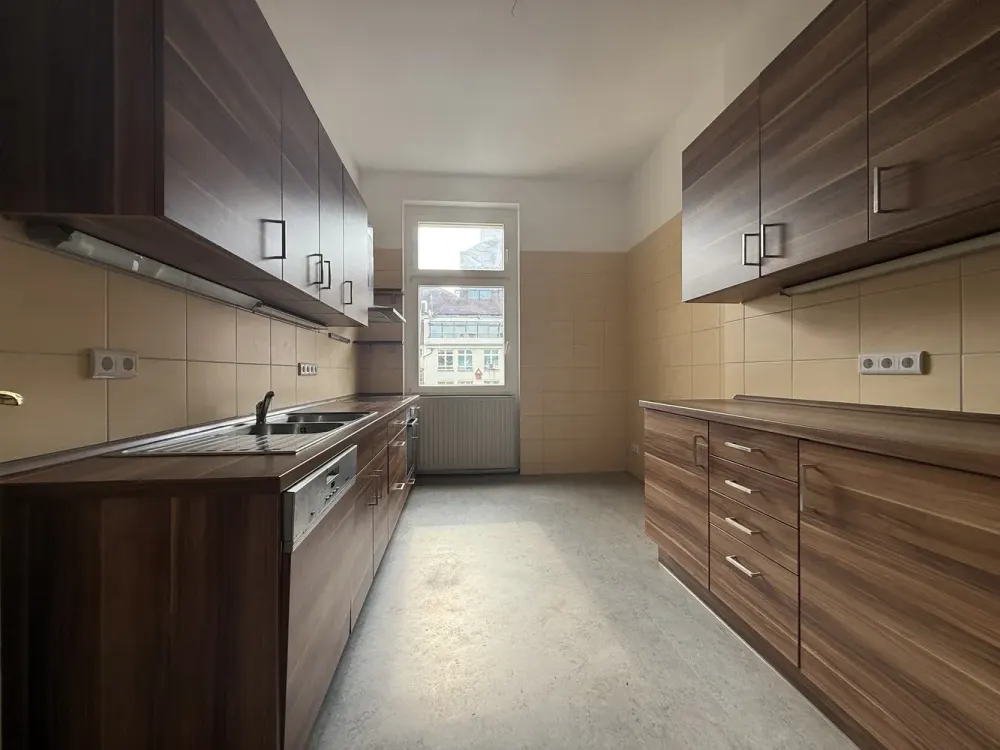 Attraktive 2-Zimmer-Wohnung mit 89 m², großzügig und zentral