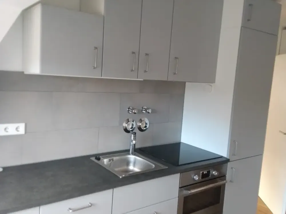 3-Zimmer Maisonette in der Stuttgarter City, WG geeignet, Aufzug