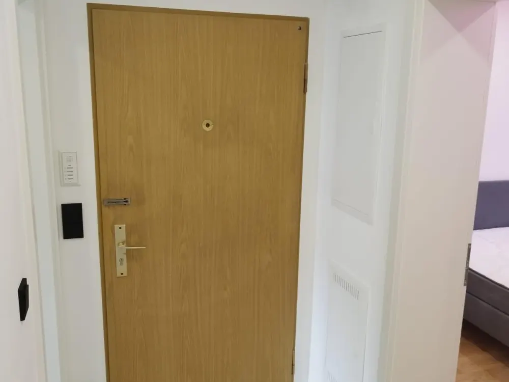 Helles WG-Zimmer in Frankfurt zu vermieten, ab 01.12.2026