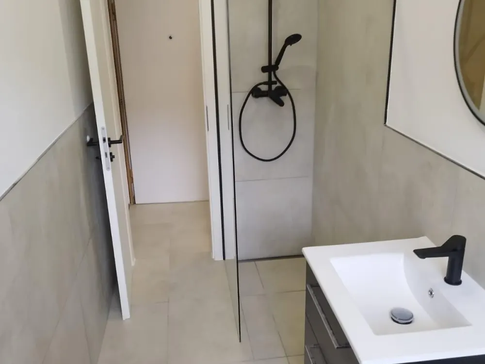 Helles WG-Zimmer in Frankfurt zu vermieten, ab 01.12.2026