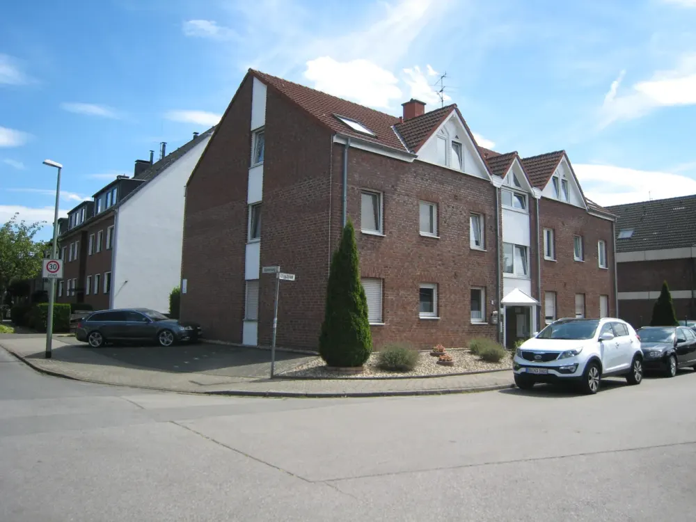 Komfortable 3,5 Zimmer Wohnung mit Balkon