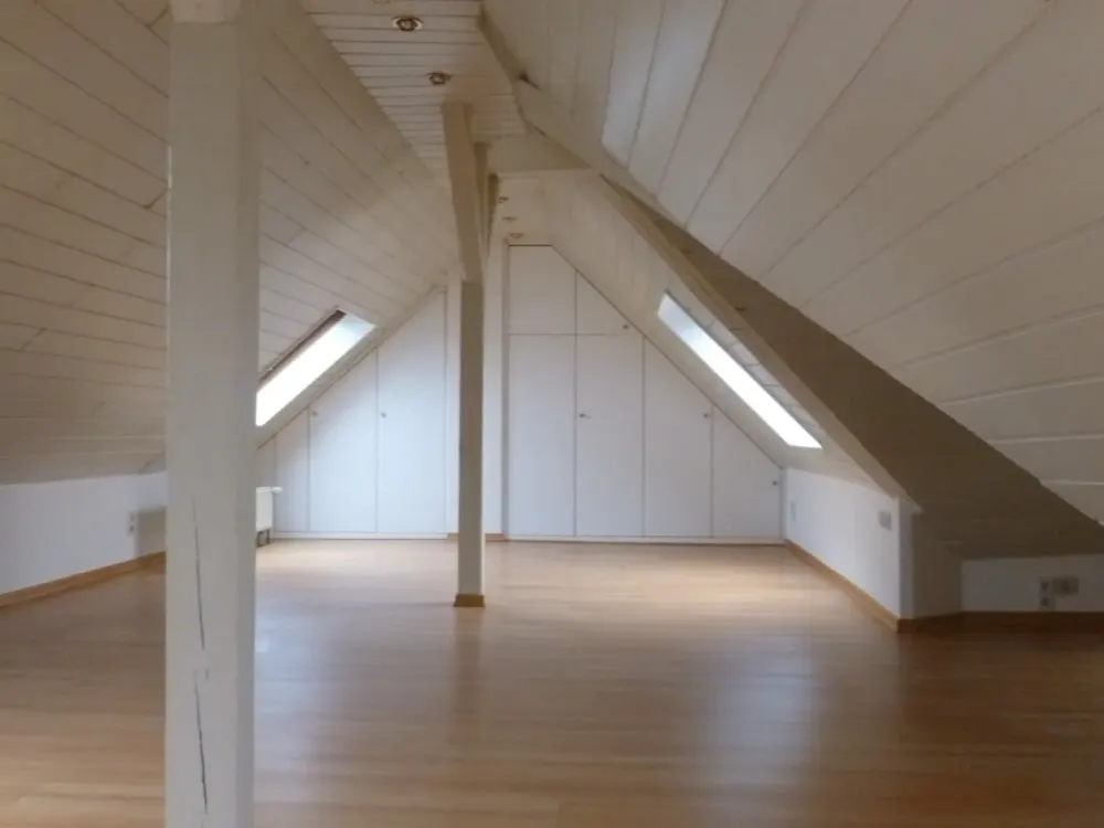 Schöne Maisonette Altbauwohnung in Gerresheim - ideal für Singles