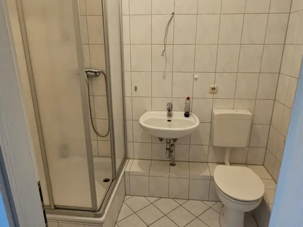 1-Room Apartment Renovated and Modernized