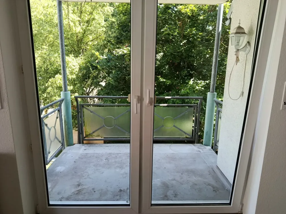 Singles aufgepasst! | 1 Zi.-Whg. | im Grünen | Frisch renoviert | Balkon | Ideal für Singles | TG