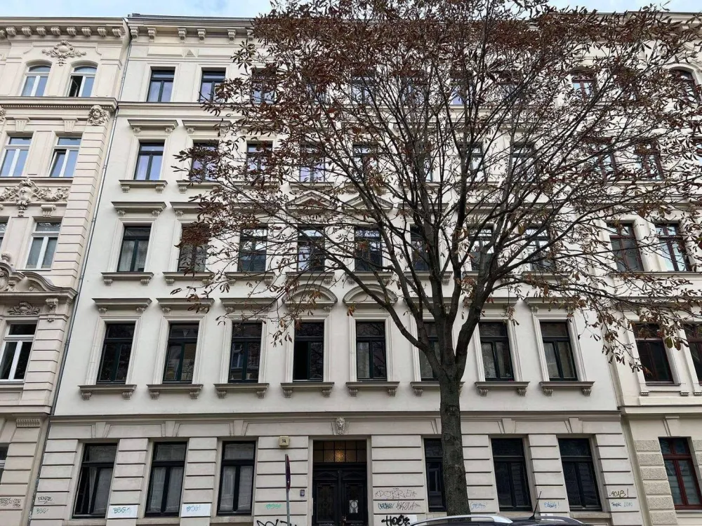 +++3 Zi. Wohnung mit großem Balkon und Tageslichtbad+++