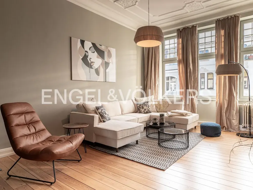 Exklusive Maisonette-Wohnung, Stilvolles Wohnen auf Zeit mit Garten und Terrasse