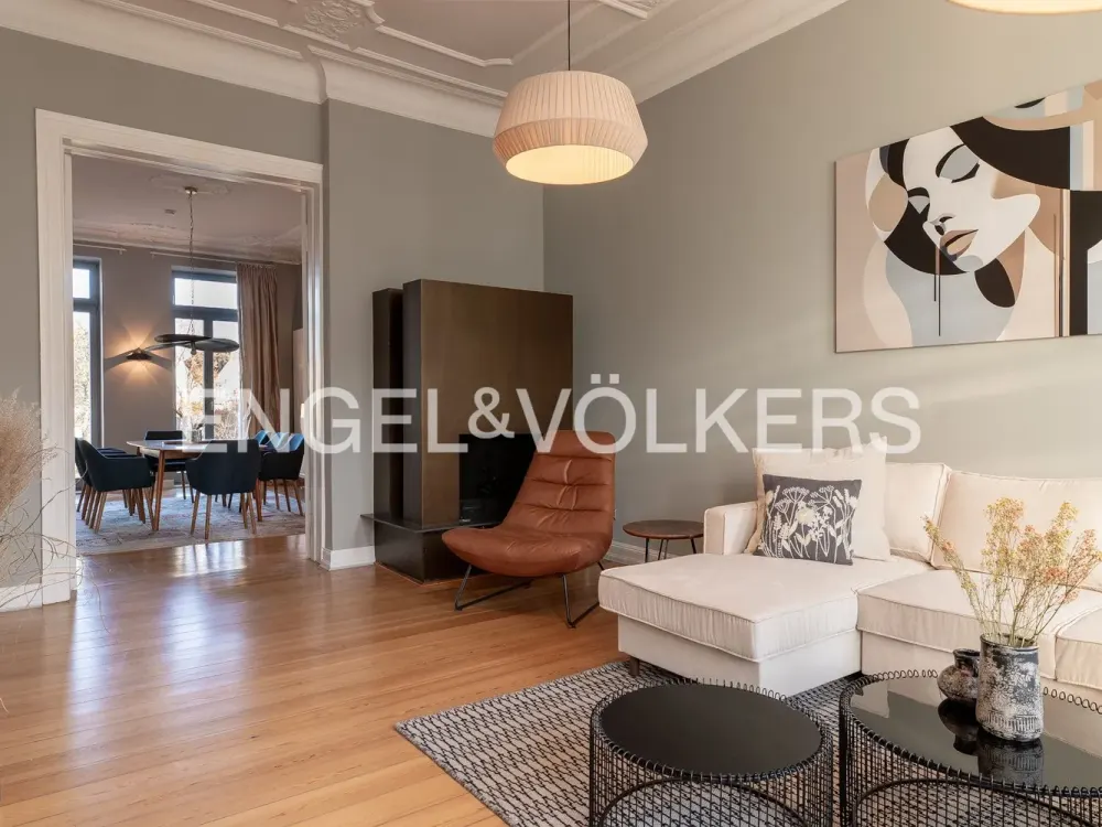 Exklusive Maisonette-Wohnung, Stilvolles Wohnen auf Zeit mit Garten und Terrasse