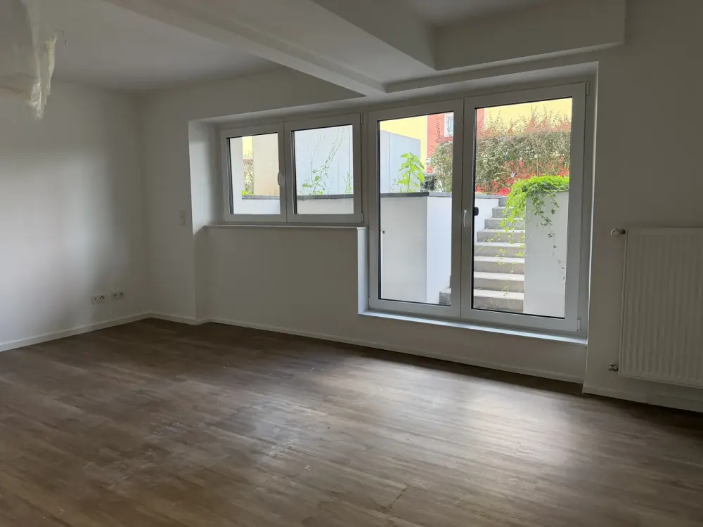 Ehrenfeld: Erstbezug nach vollständiger Modernisierung - mit Terrasse und Garten
