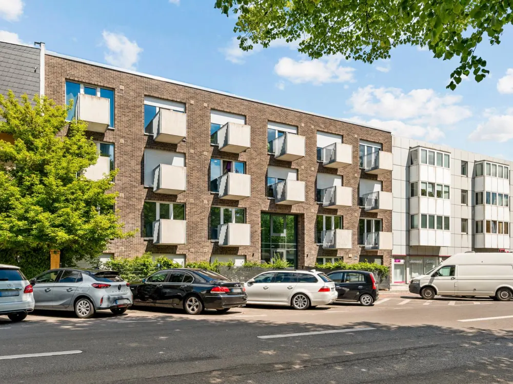 Hier lässt es sich wohnen und studieren! Helles 1-Zimmer-Apartment in Tempelhof