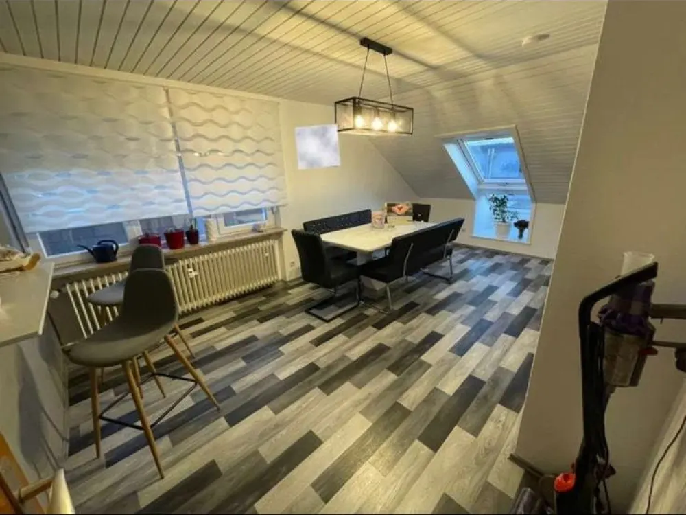 Wohnung 3 Zimmer DG