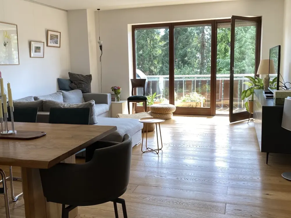 Wunderschöne 3 -Zimmer-WHG mit Balkon und Garten in München-Hadern (direkt an U6)