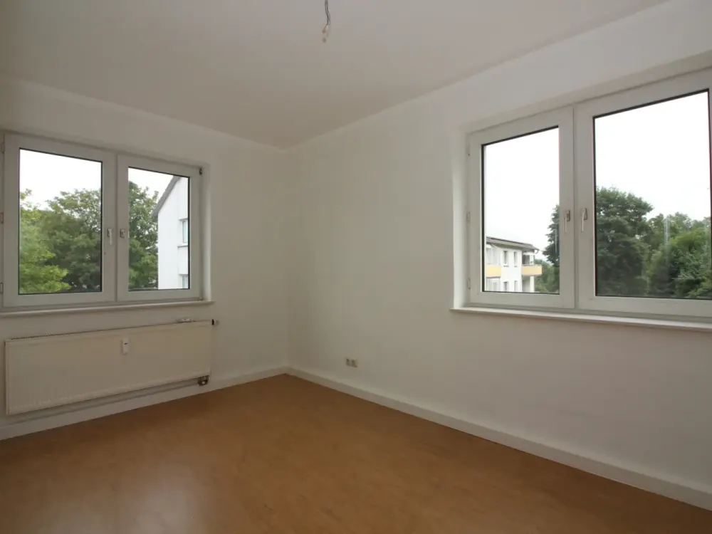 3 ZKB mit Balkon im Grünen!