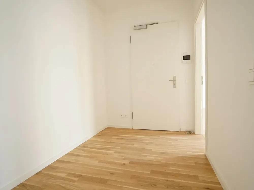 **Erstbezug** Geräumige 4-Raum-Wohnung mit Balkon in Dresden-Friedrichstadt