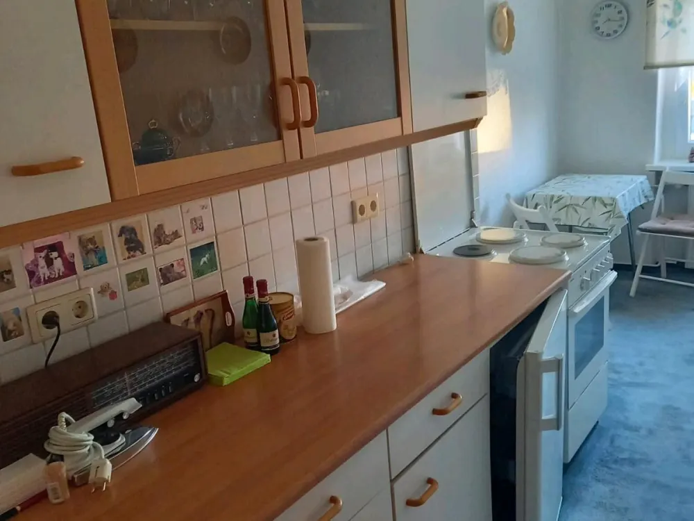 biete eine zwei Zimmer Wohnung in Berlin Tempelhof Mariendorf an