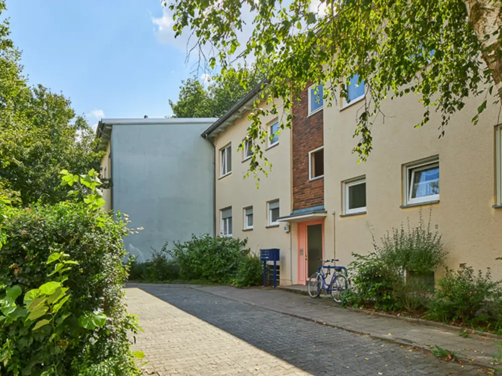 Hochparterre, neues Wannenbad, frisch renoviert!