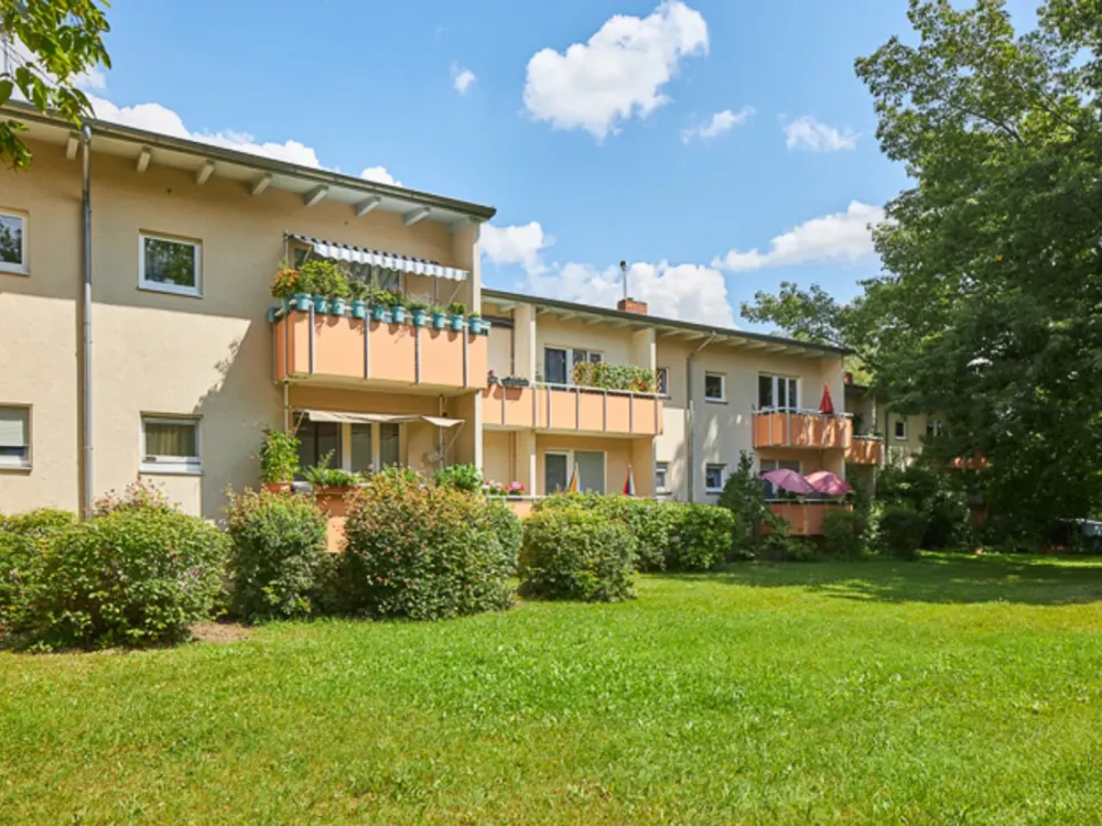 Hochparterre, neues Wannenbad, frisch renoviert!
