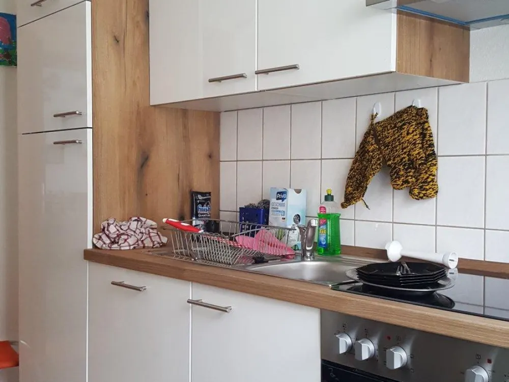 Großzügige 3-Raumwohnung mit moderner EBK (WG-geeignet)