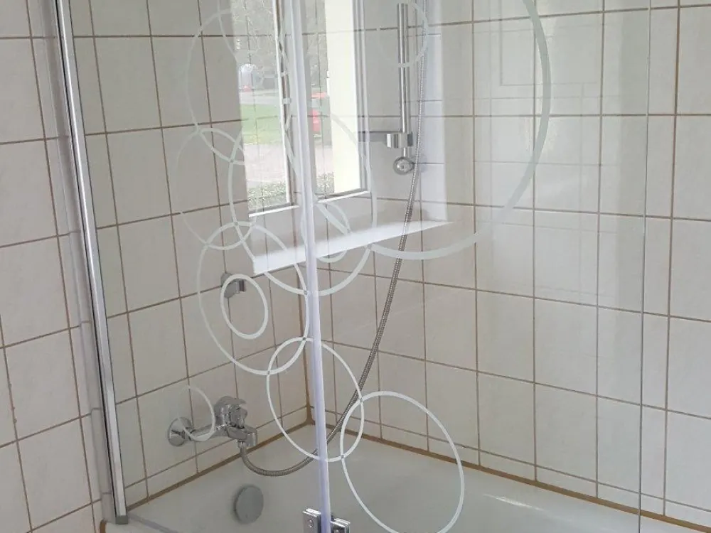 Großzügige 3-Raumwohnung mit moderner EBK (WG-geeignet)