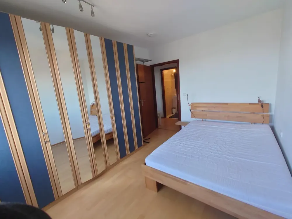 ZU VERMIETEN: Voll möblierte 2-Zimmer-Wohnung in Nieder-Eschbach (Langzeitmiete)