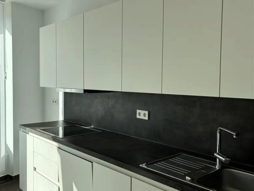 Moderne 3 Zimmerwohnung direkt am Leineufer