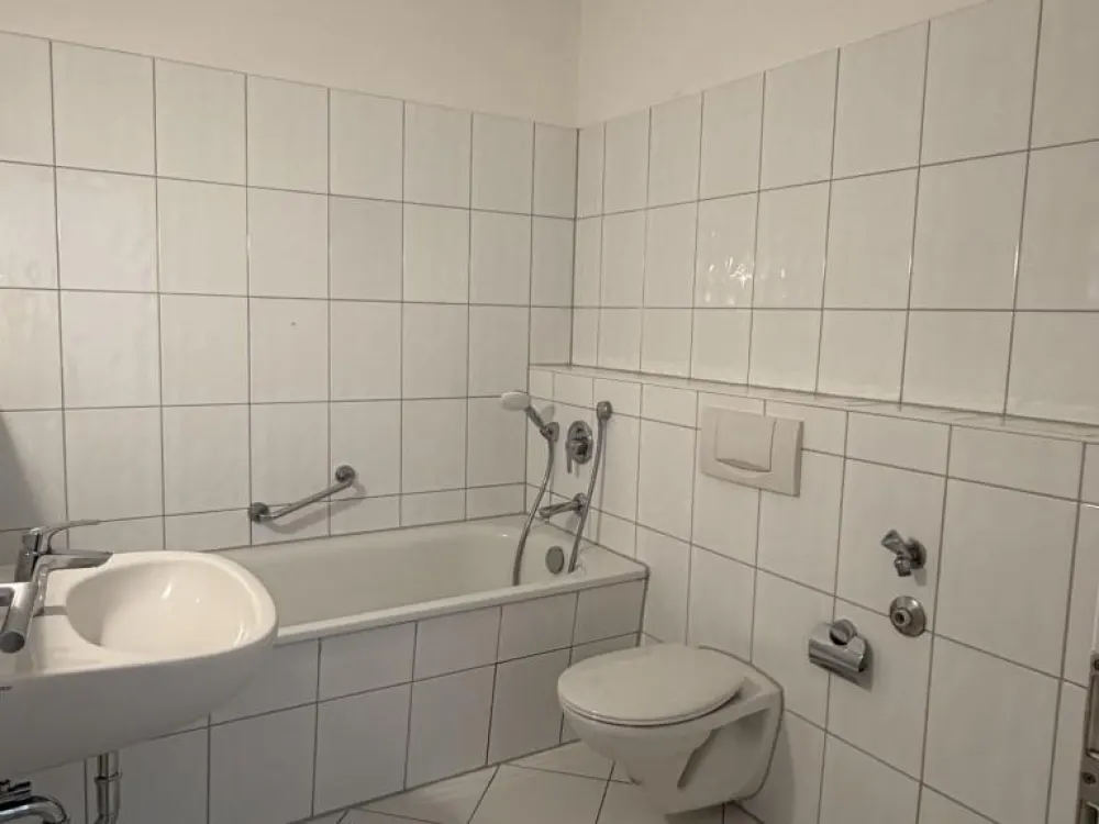 1,5 - RW sucht Nachmieter