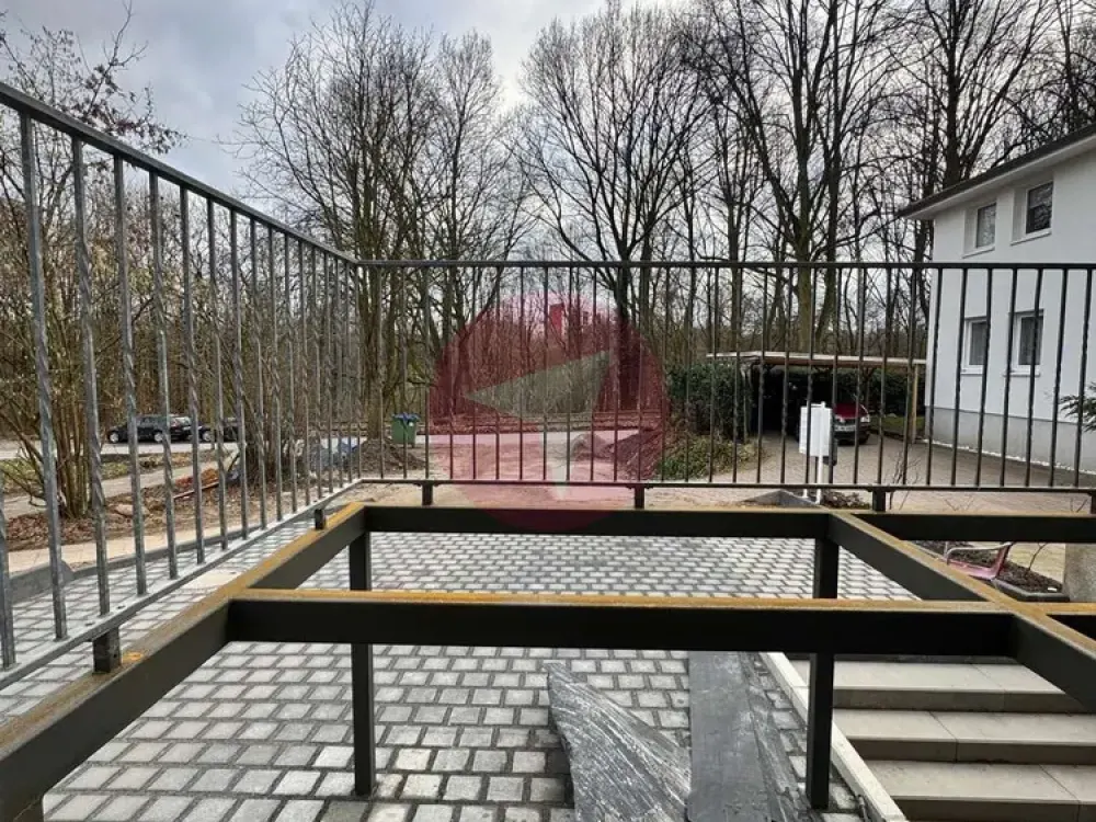 Großzügiges Wohnen und Arbeiten am Park in Billstedt