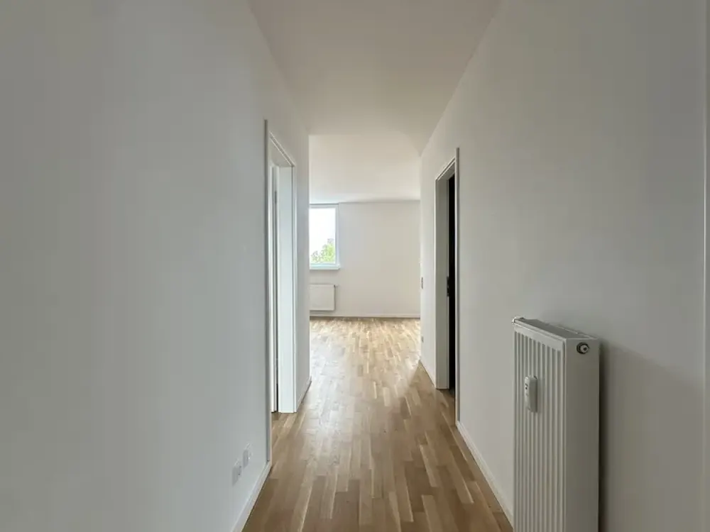 Dachgeschoss * Sonnen-Terrasse * 3-Zimmer * Einbauküche* mit Blick über Spandau * Zweitbezug
