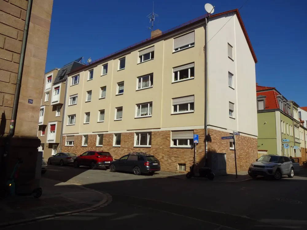 Schöne 3 Zimmerwohnung mit großer Terasse, ruhige Wohnlage in 90478 Nürnberg
