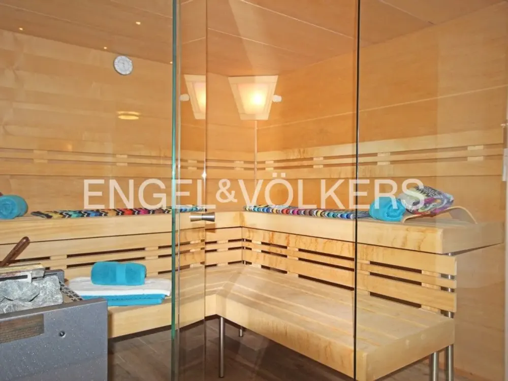Exklusiv Wohnen mit Weserblick und eigenem Spa-Bereich