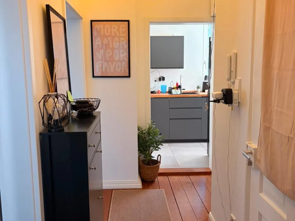 Renovierte 3 Zimmer Altbauwohnung